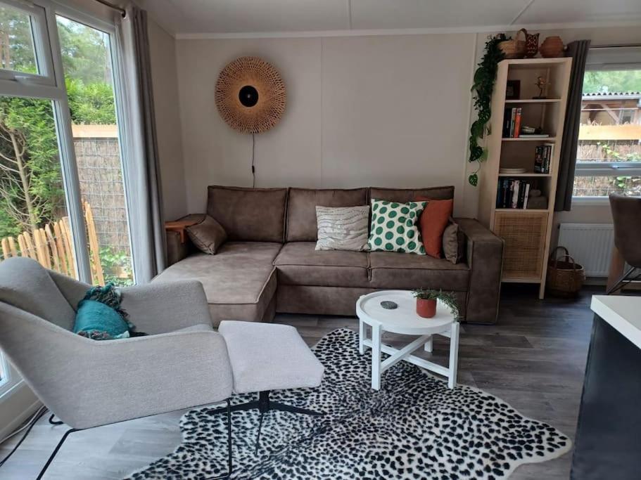Boshuis Met Grote Tuin I Met Zwembad Holiday home *